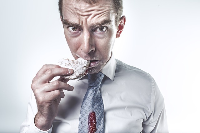 Man caught sneaking a late night snack